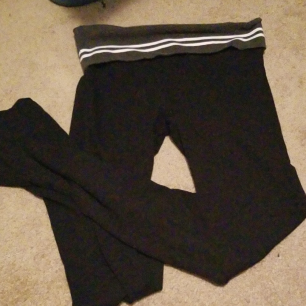 VS Leggings - BRAND NEW